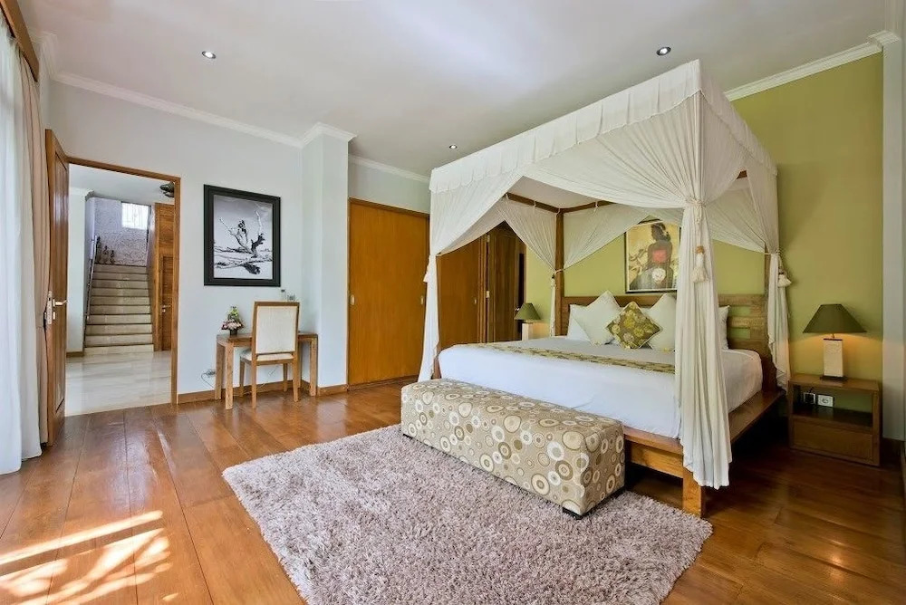 Zolina Villa