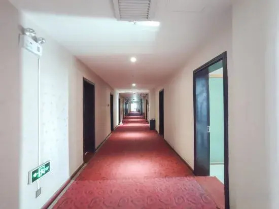 OYO Korla JinZhuan Hotel (951 Hospital)