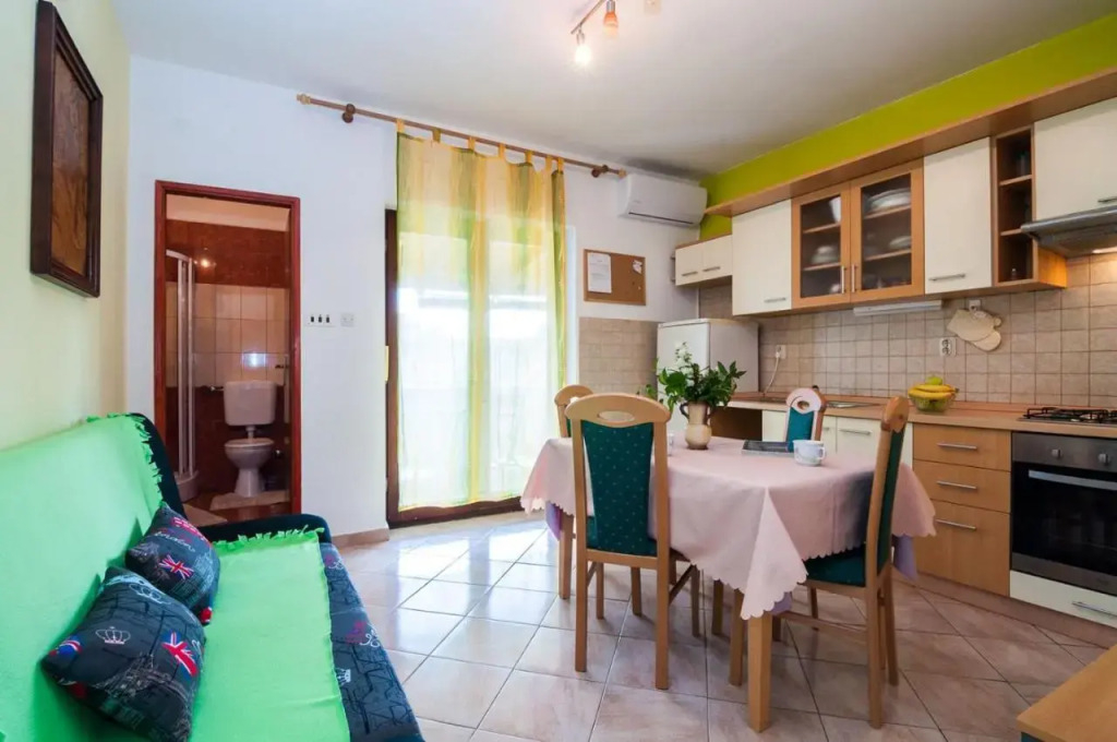 Apartments Cvita Ugljan
