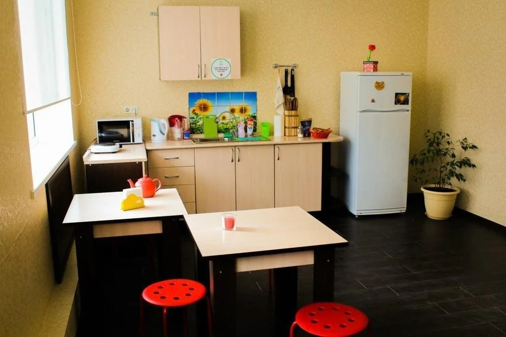 Hostel Propolis