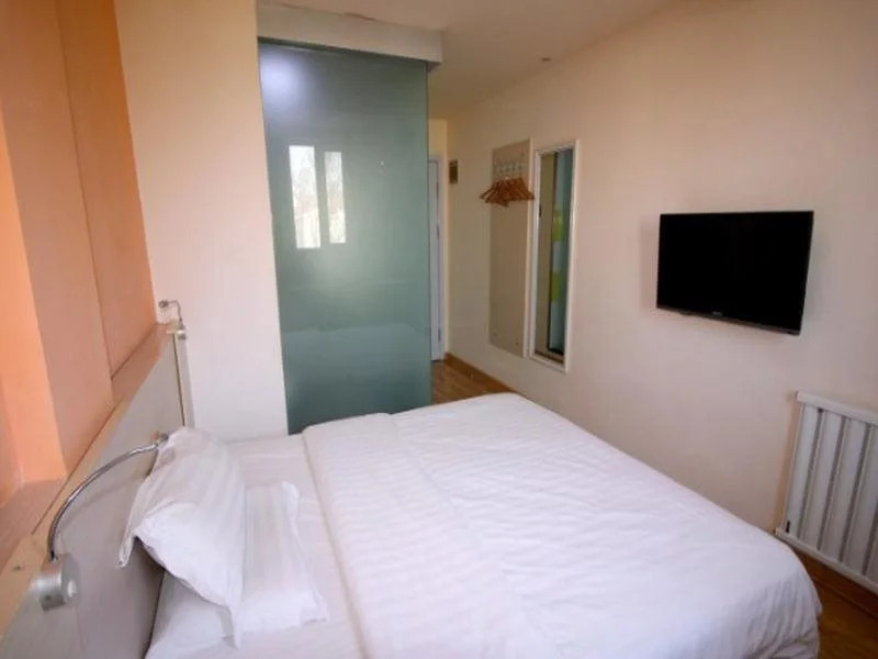 7 Days Inn Yantai Dahaiyang Street Branch