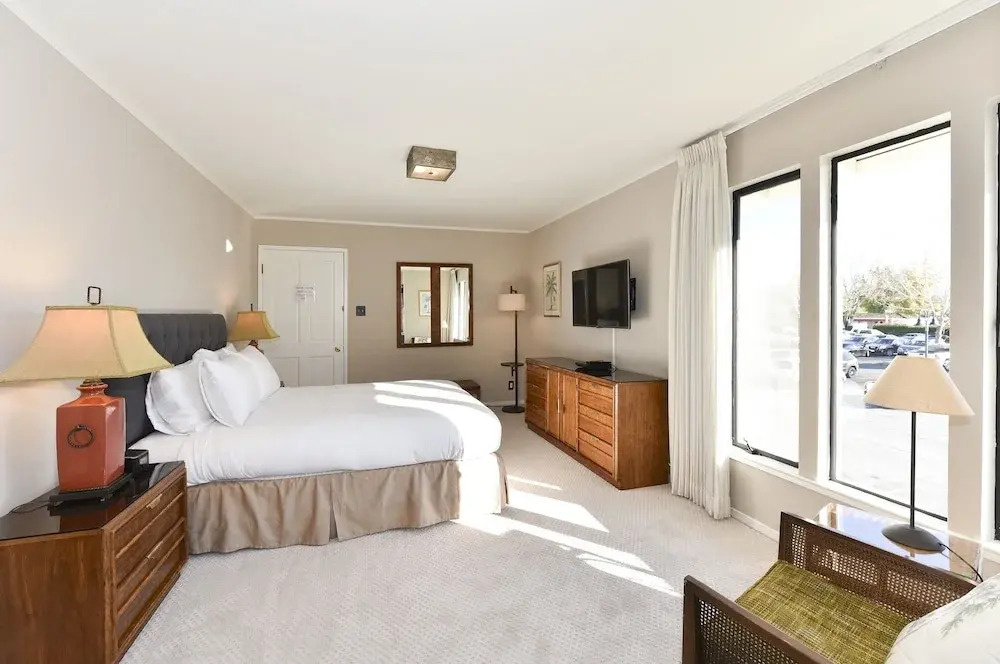 305 Northgate At Silverado In Napa 1 Bedroom Condo by RedAwning
