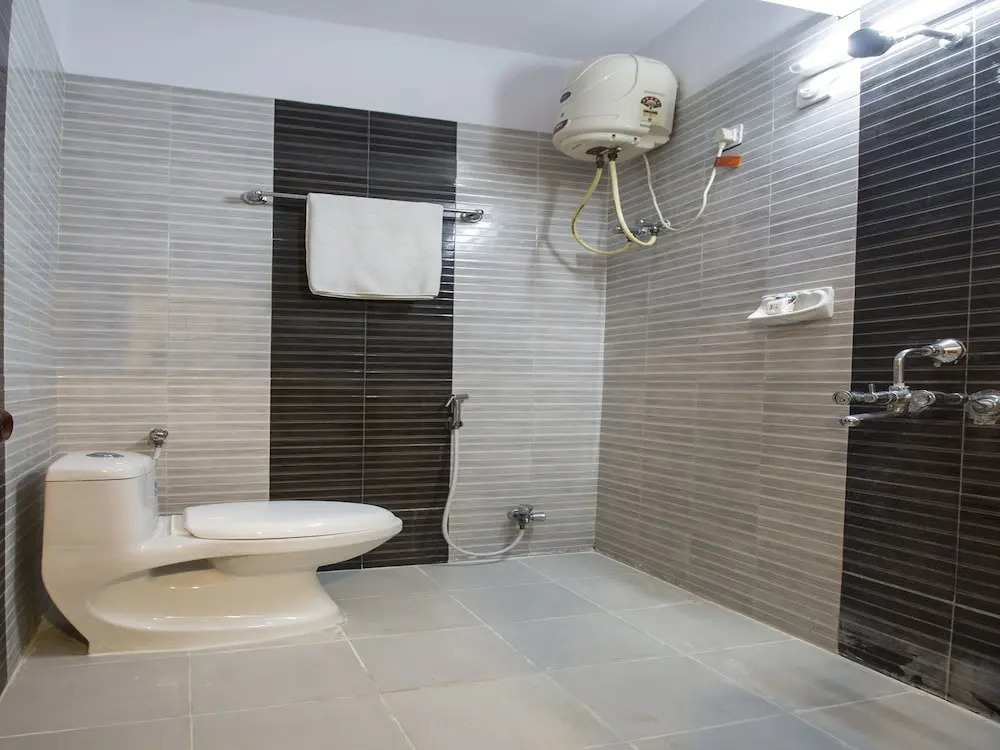 OYO 3968 Chandras Residency