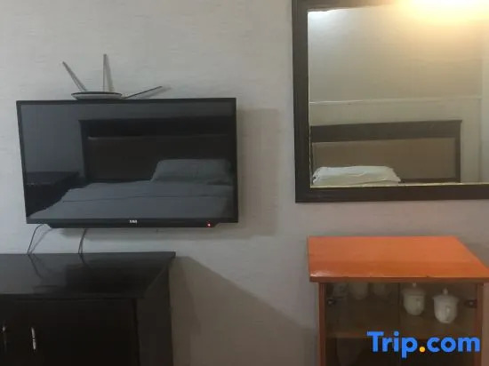 Yinhe Hotel