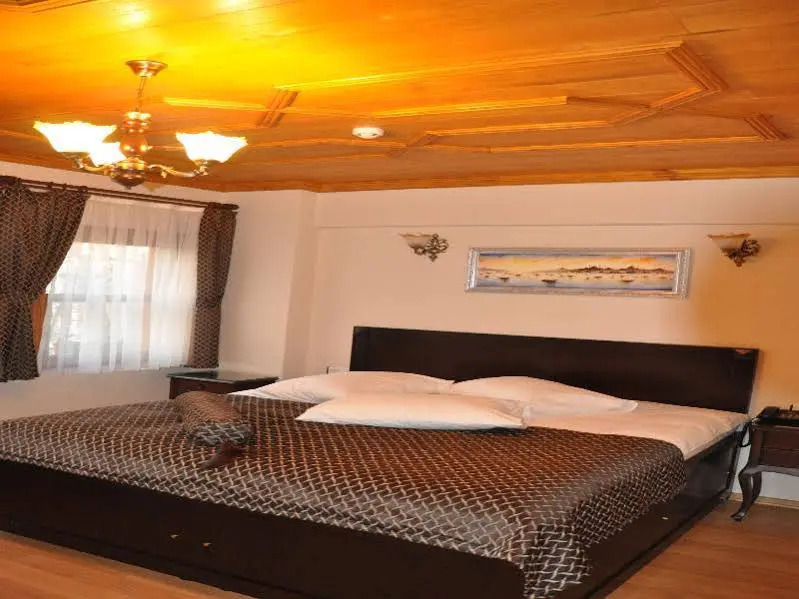 Fides Apartments
