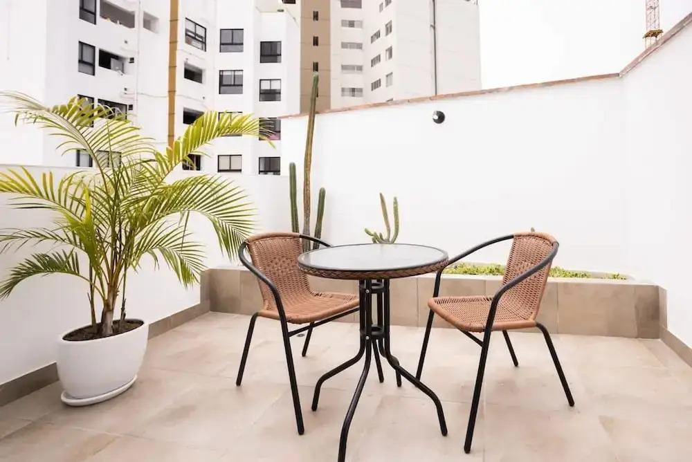 Great 3BR Duplex with Terrace in Miraflores