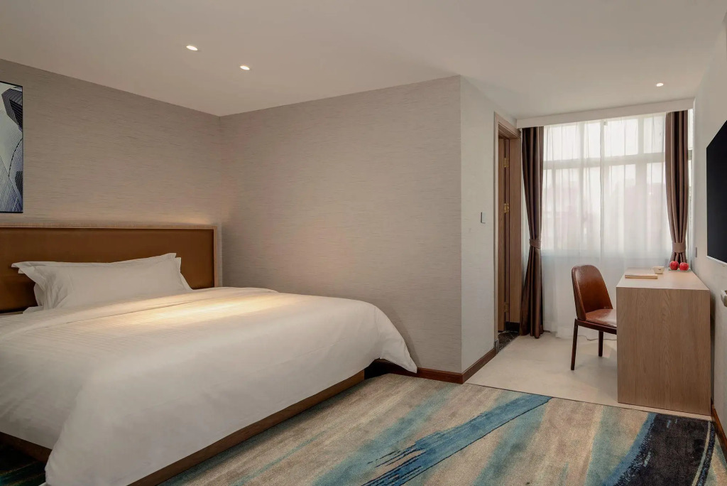 GreenTree Inn Ganzhou Sankang Temple DaRunFa Express Hotel
