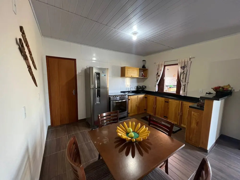 Casa Aconchegante 5 Min Praia com Churrasqueira