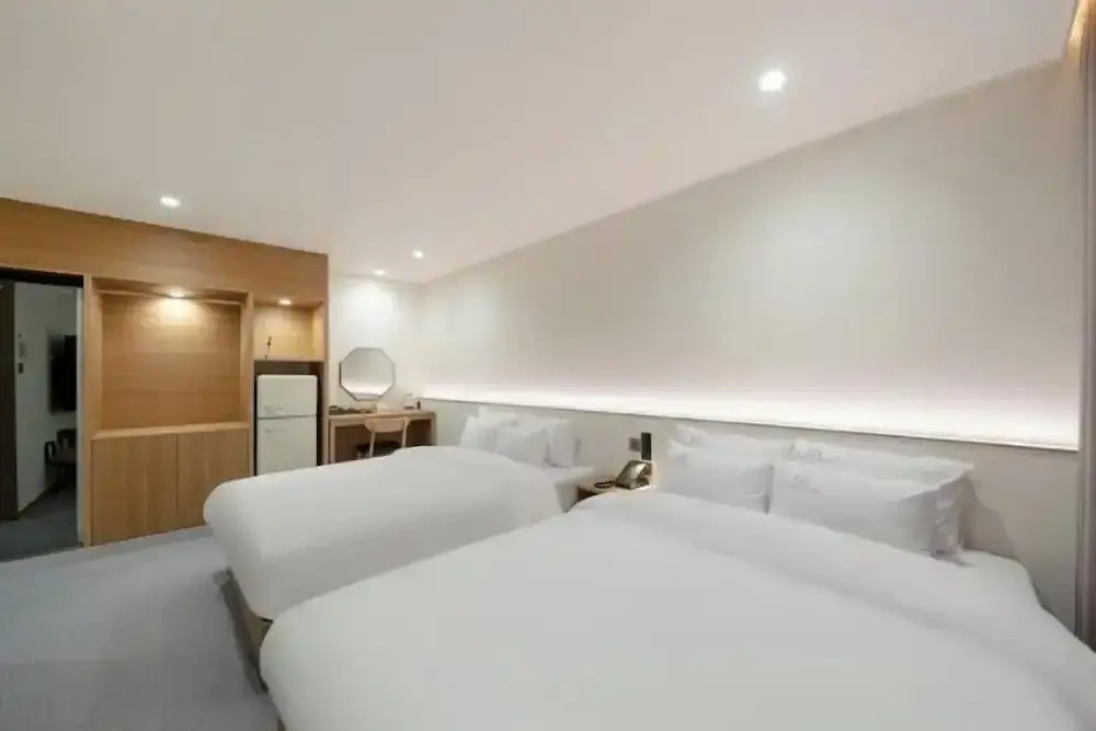 H Avenue Hotel Jeonju Terminal