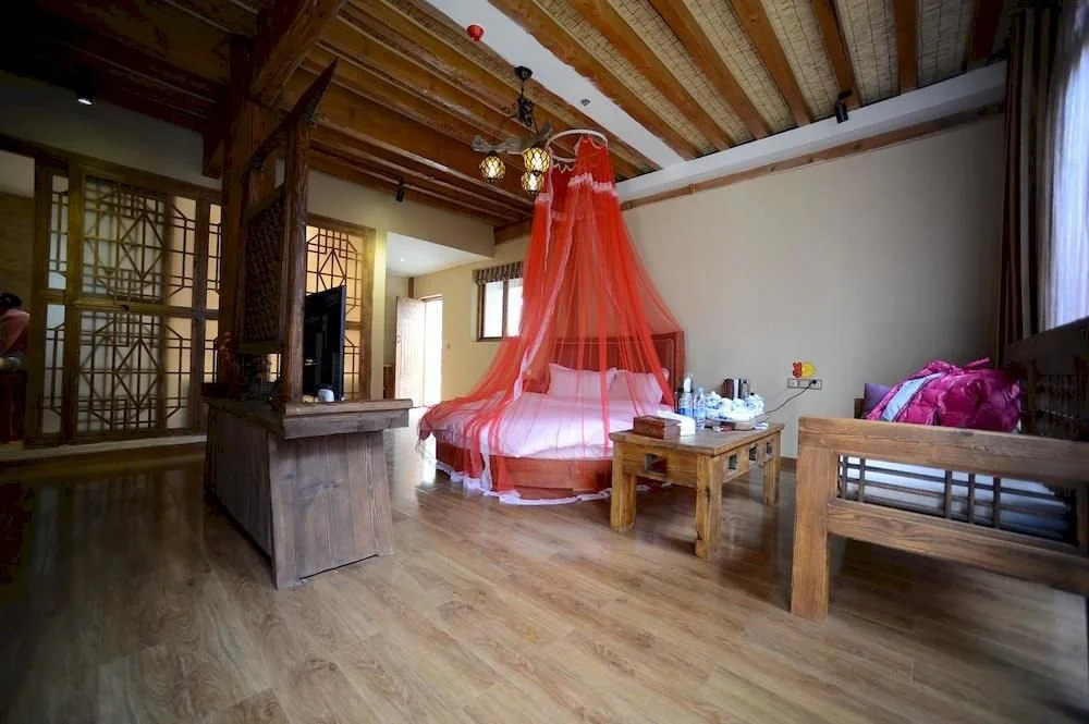 Lijiang Shuhe Ruyi Feng Boutique Hotel
