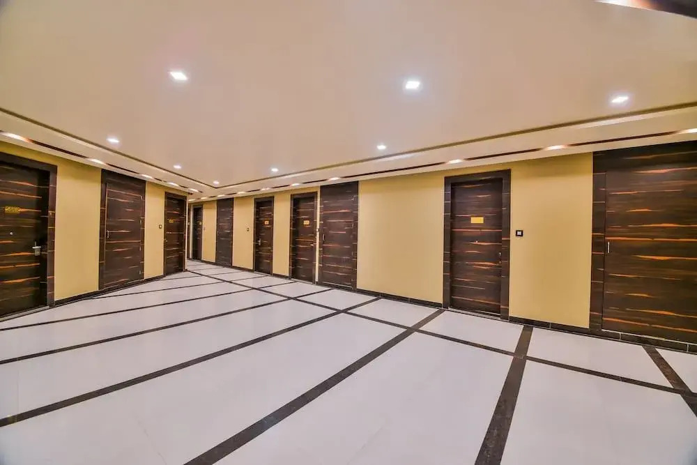 Capital O 40626 M3 Hotel