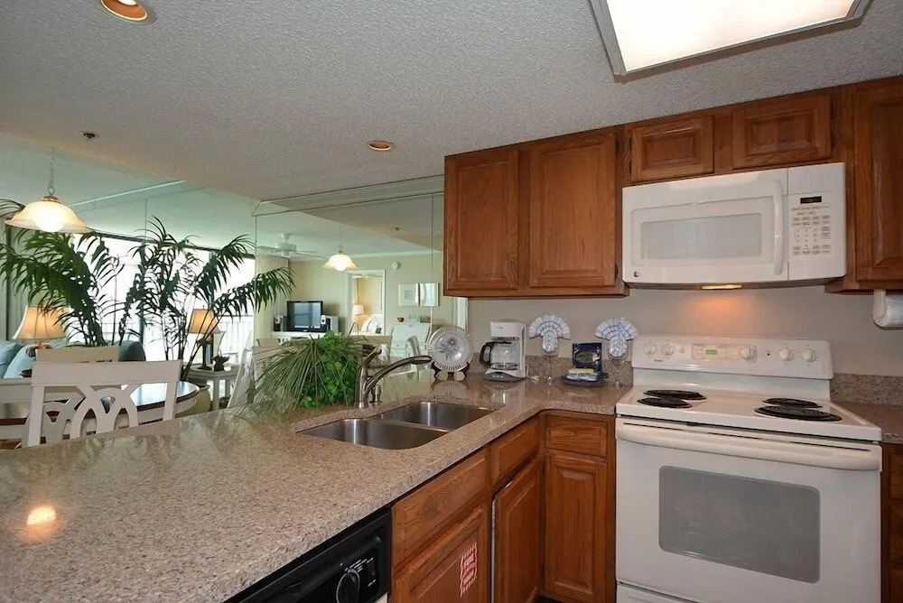 One Seagrove Place Unit 2106 2 Bedroom Condo by Redawning