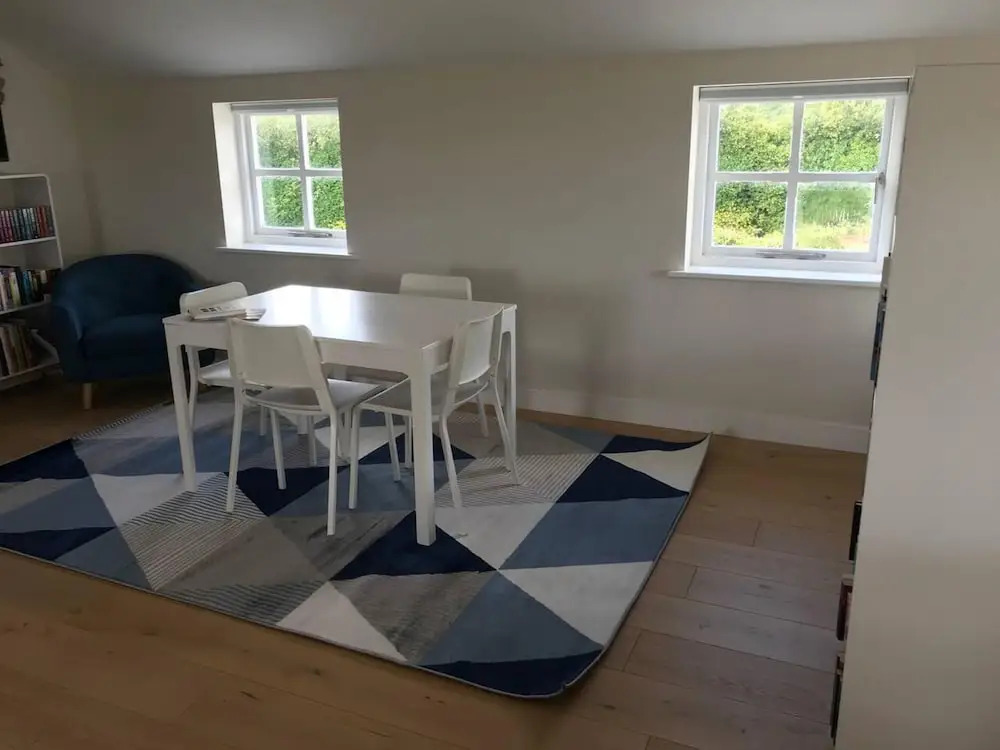 Remarkable Large 1-bed Apartment Nr Penzance