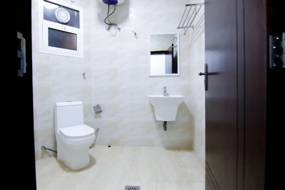 OYO 128 Al Tawasi Furnished Apartments