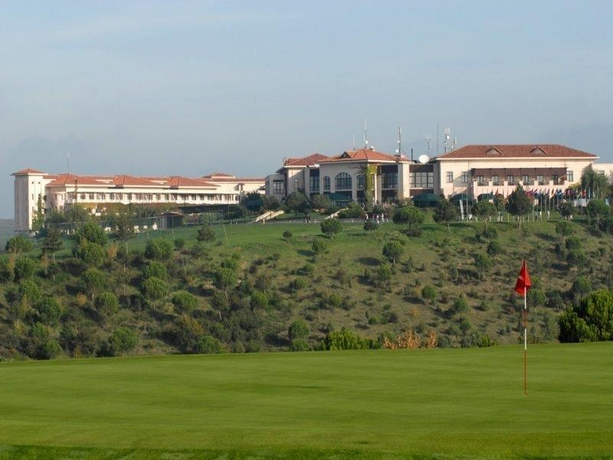 Klassis Golf & Country Club