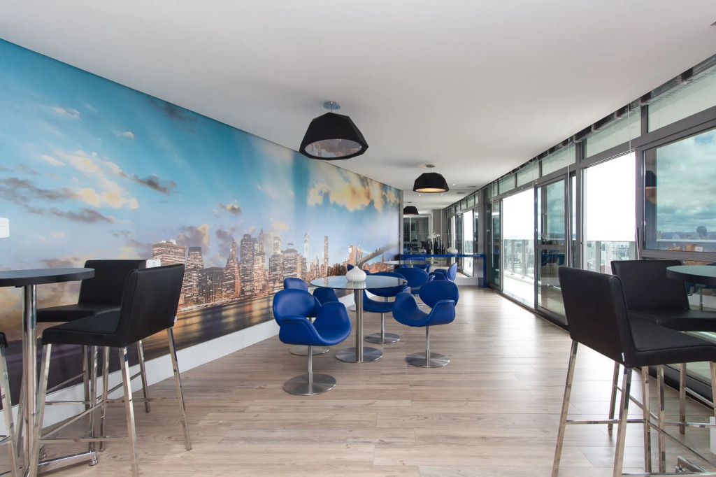 7th Avenue - Apartamentos UROOMS