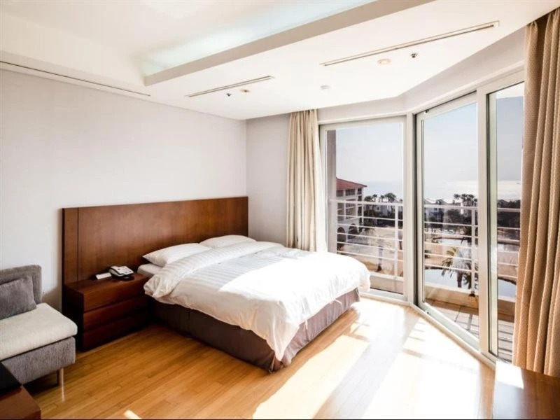 Shineville Luxury Resort