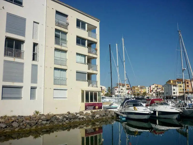 Port Brescou II