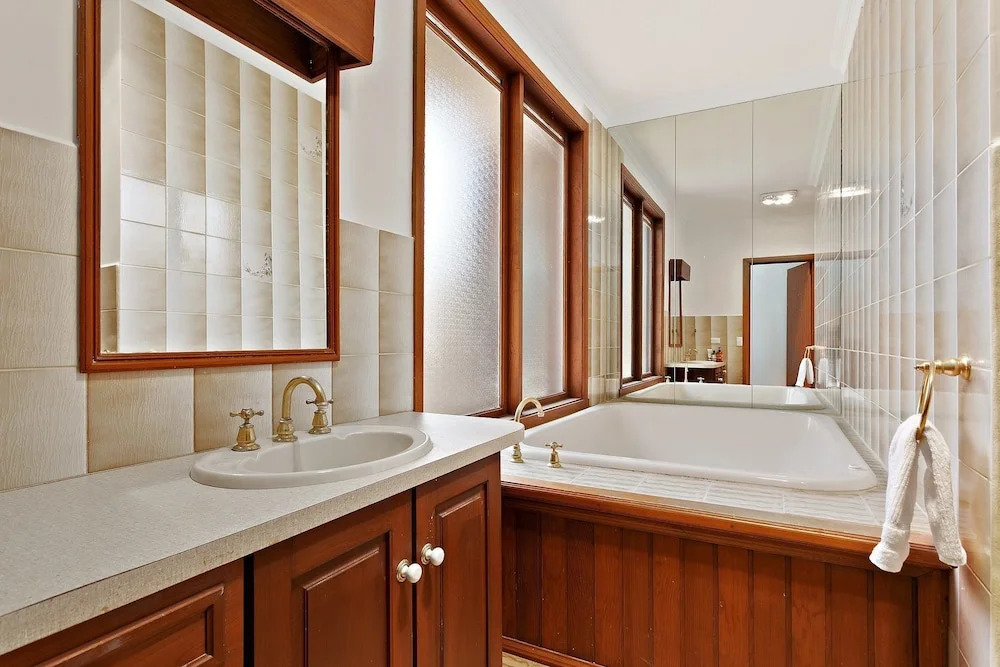 1 Gordon - Kenros Beach House
