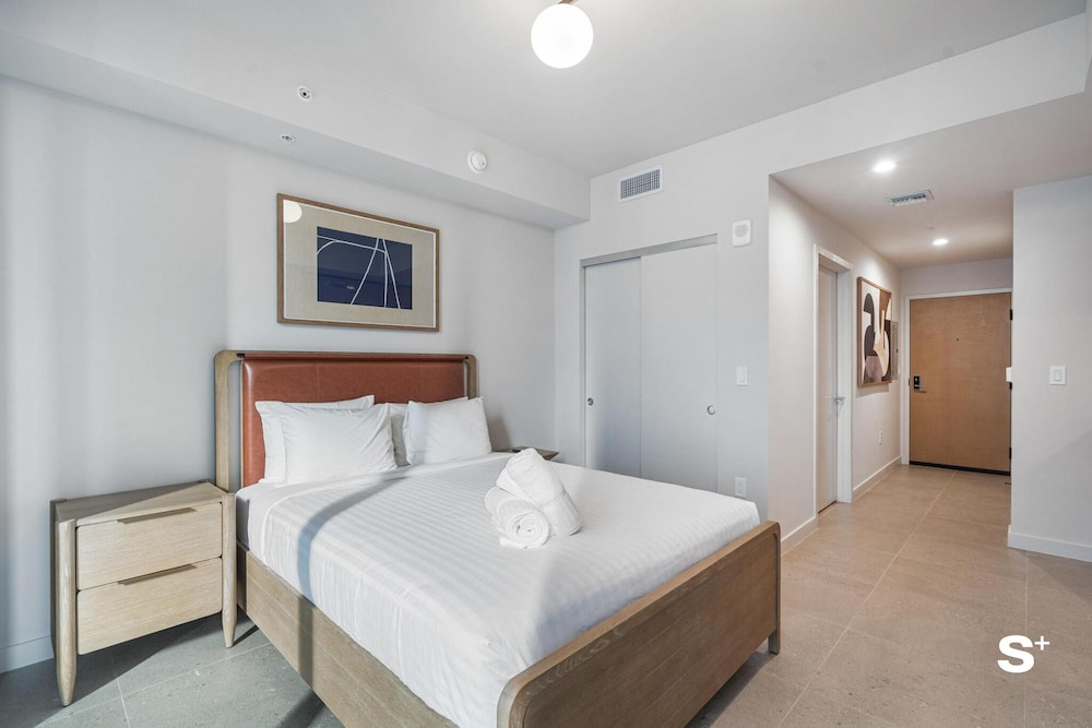 Luxury Studio in Miami - Rooftop Pool