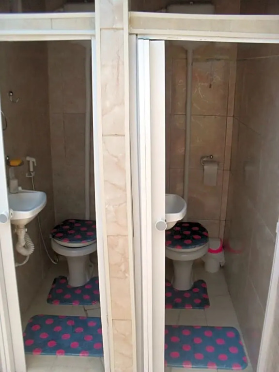 Hostel Cidade Nova, próximo a estação metrô praça 11, onde você tem acesso direto a quaisquer Shows nas praias da zona Sul