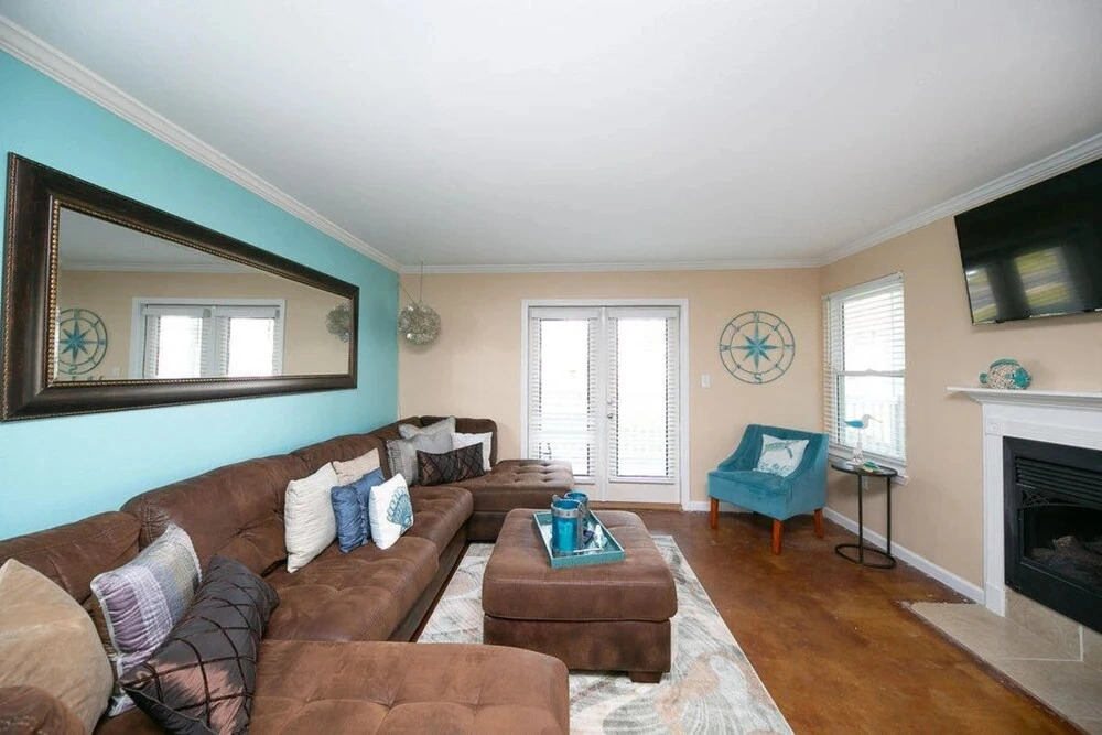 Colony Club E2 by Gold Star Vacation Rentals
