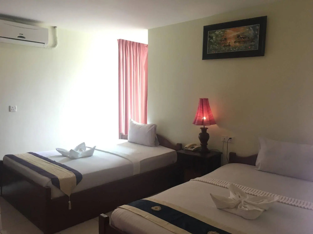 Star Wood Inn
