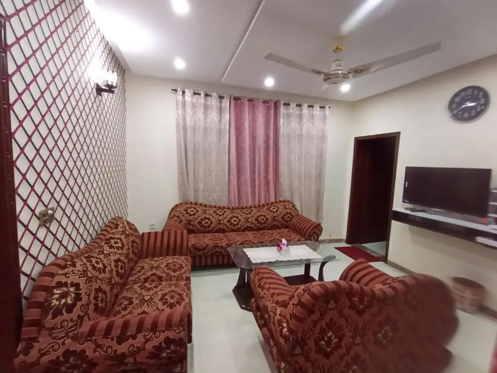 2BR Fully Furnished Modern House at Prime Location