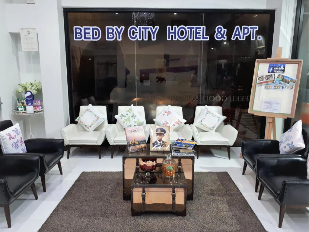 Bed By City Hotel