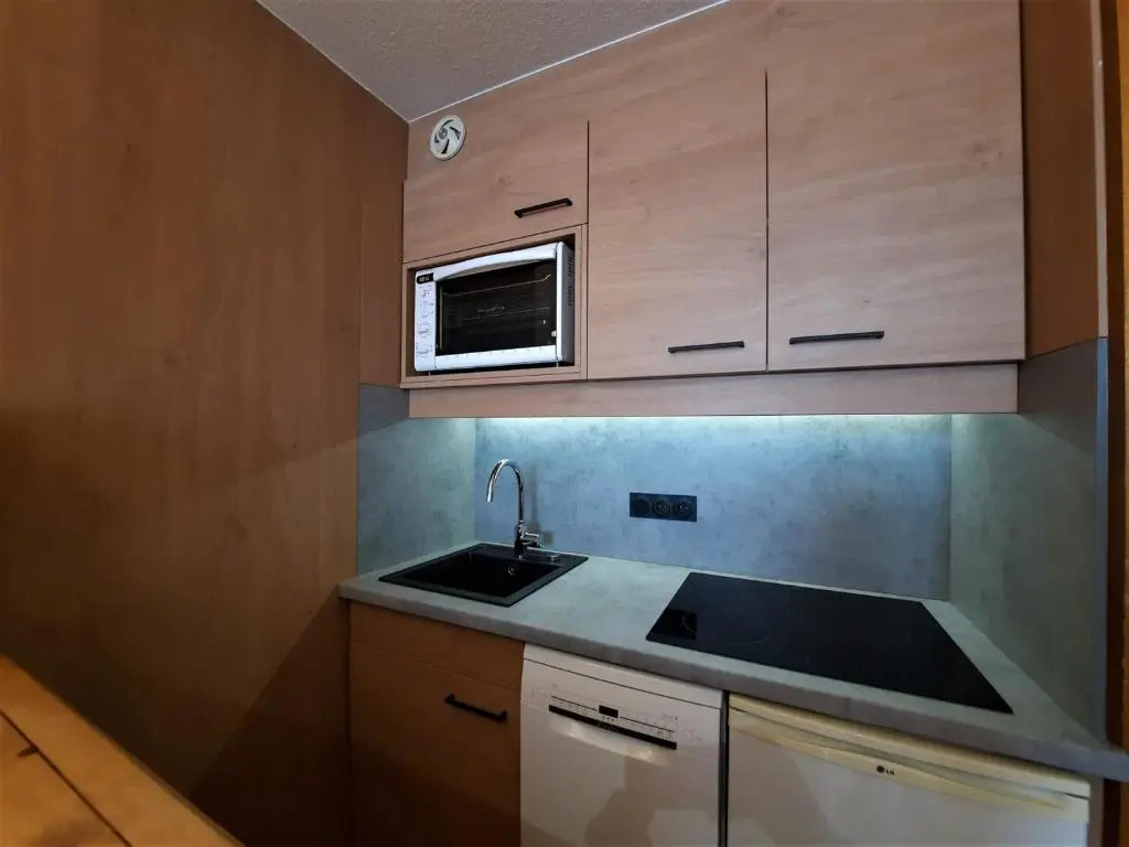 Appartement Les Menuires, 2 pièces, 5 personnes - FR-1-452-125