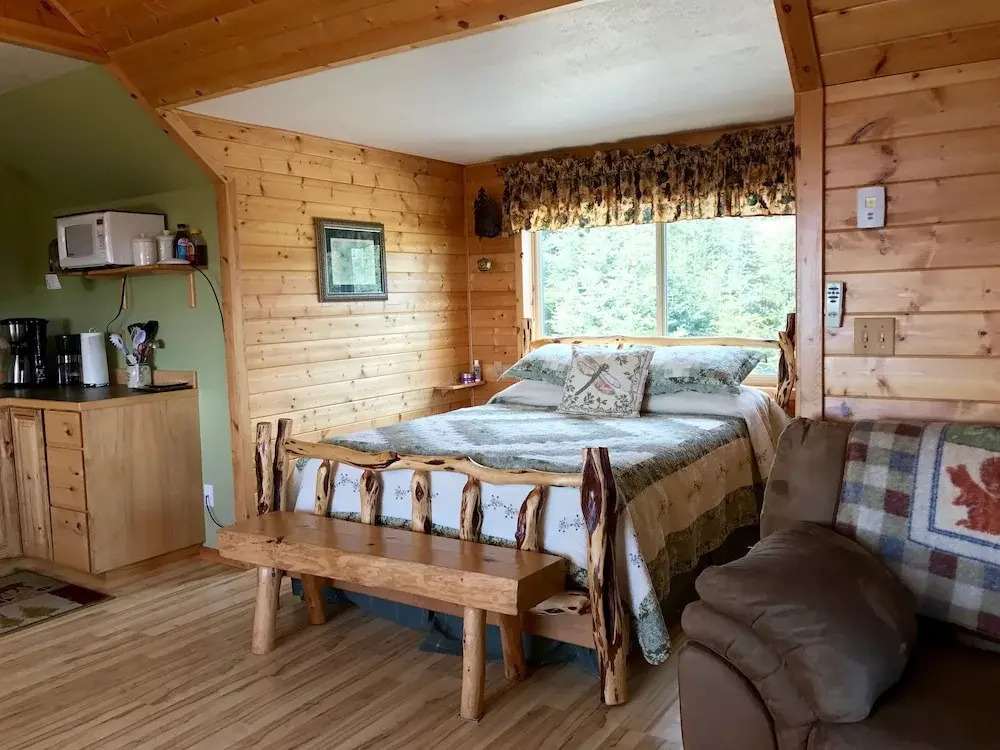 Cozy Cove Inn