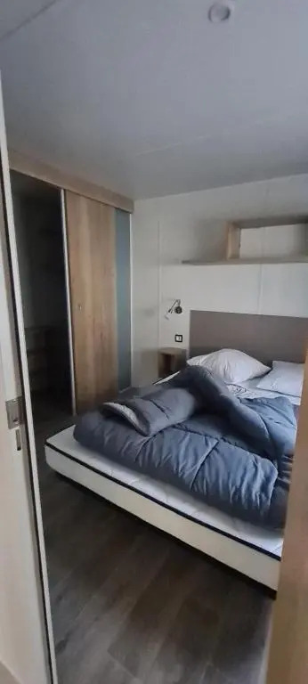 Mobilhome 2 ch,1 salon 40m2 de Charme dans camping ***