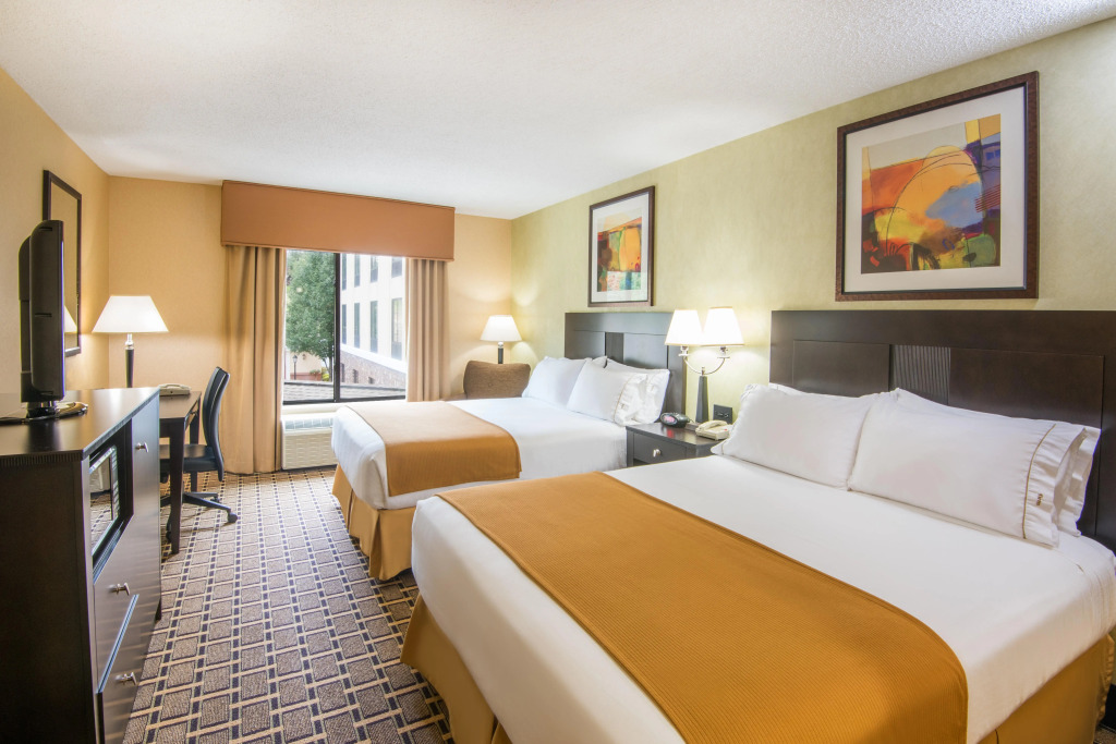 Holiday Inn Express & Suites - Sharon-Hermitage by IHG