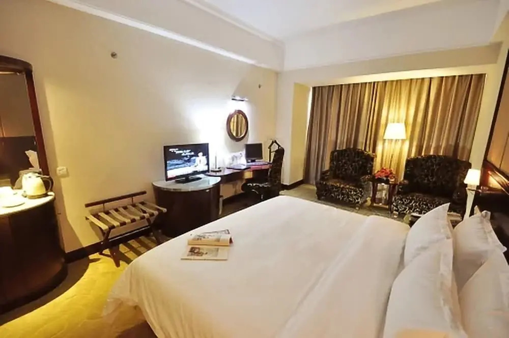 Gaoxiong Hotel