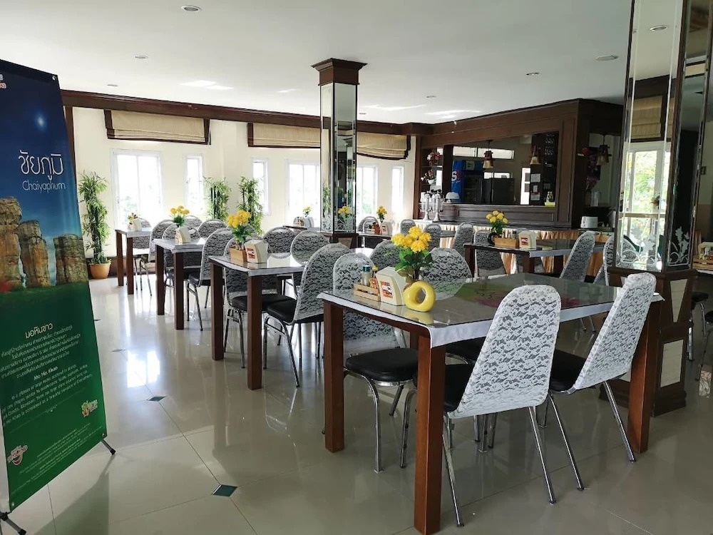 Phusuay Park View Hotel