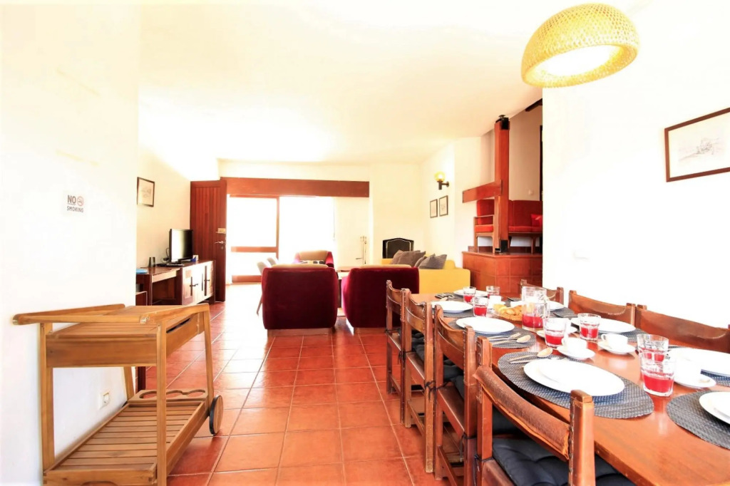 Albufeira Traditional Villa With Pool by Homing