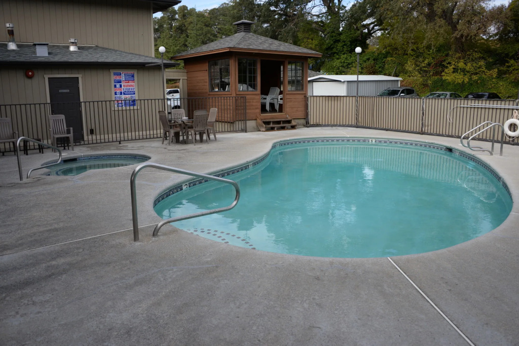 Sonora Aladdin Motor Inn