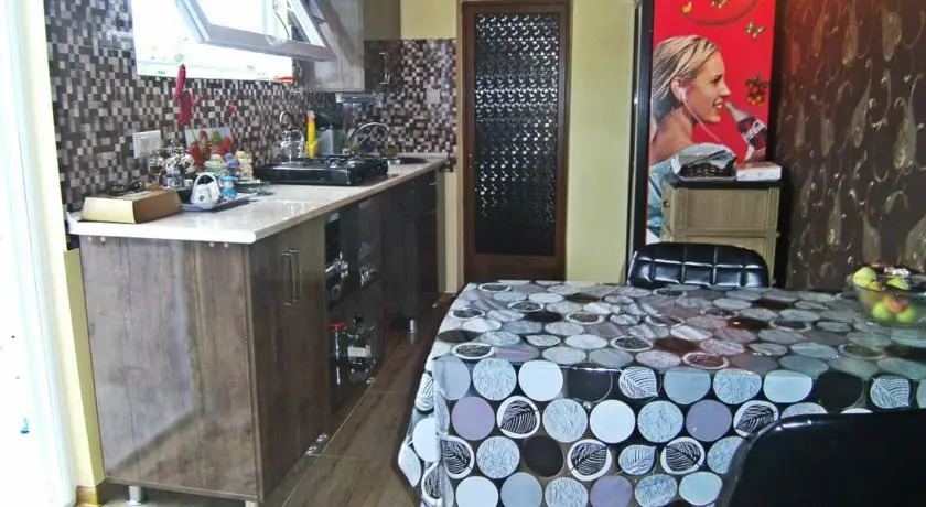 Guest House on Parnavaz Mepe 7