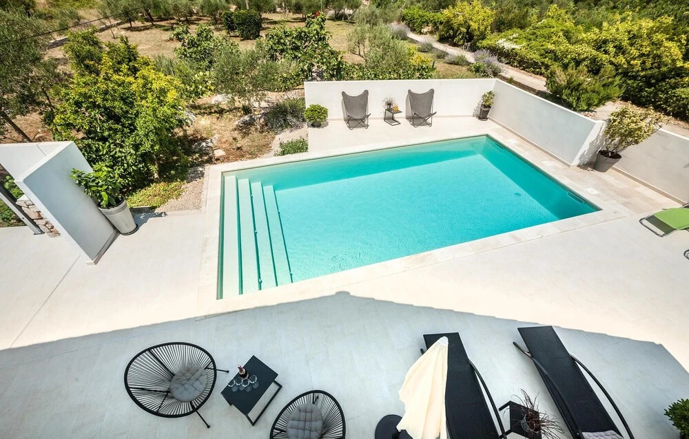 Stunning Home in Lukoran With Outdoor Swimming Pool, Wifi and 4 Bedrooms