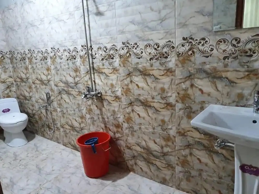 Madina Tower Hotel & Restaurant