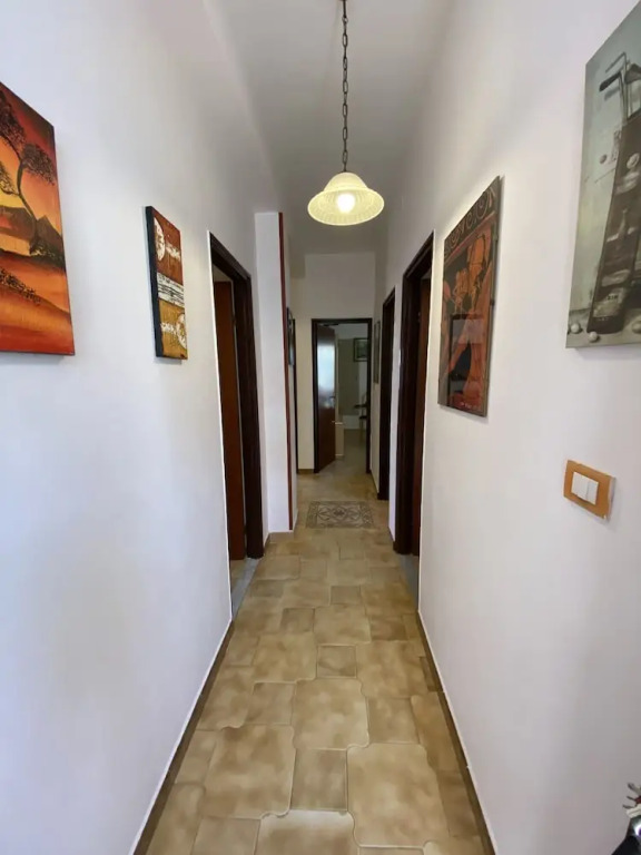 Apartment - Sleeps 5, Free Parking & Pet Friendl