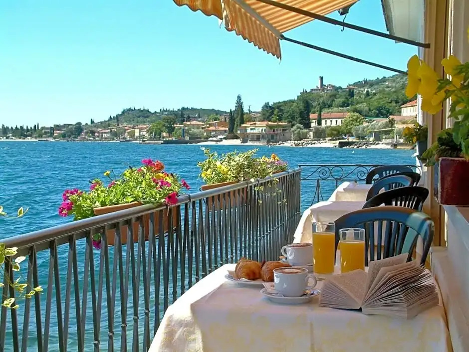 Hotel Du Lac