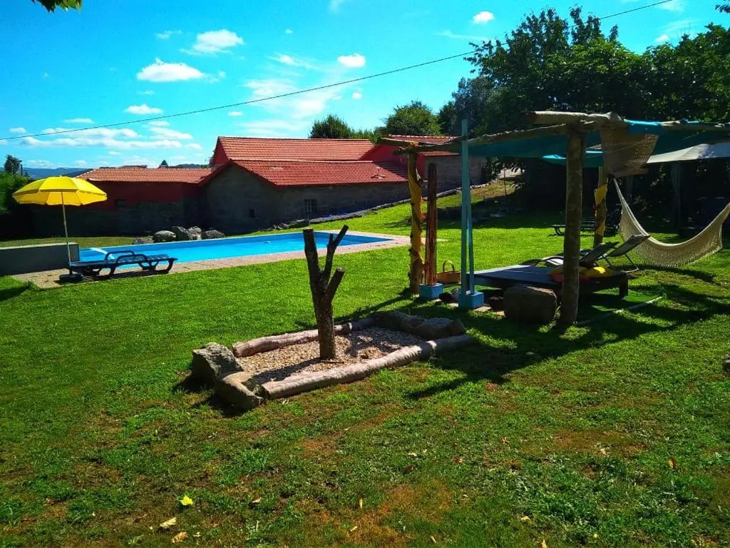 Village Minhoure