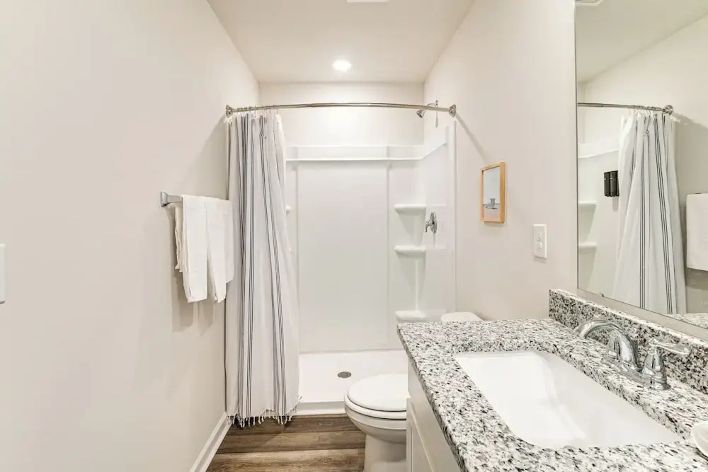 2 Mi to Shore: Newly Built Surfside Beach Gem