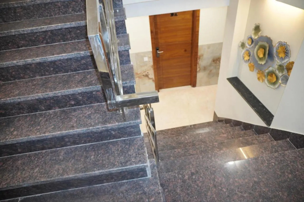 Hotel Royal Rosette- Walking Distance From New Delhi Railway Station & Connaught Place