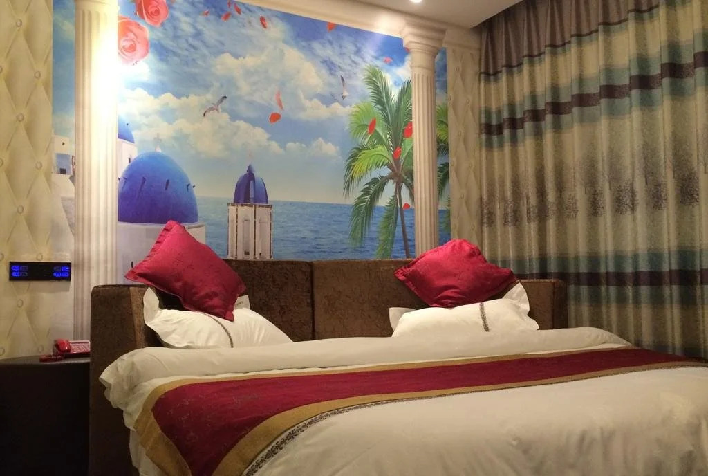 Luzhou Ba Li Nuo Theme Hotel