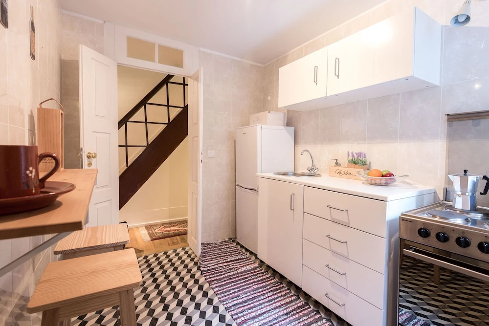 Frs001 · Vinofino 2B Duplex Private Garden · Wifi · View