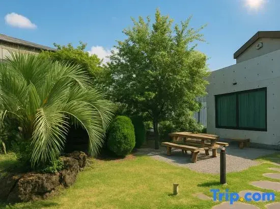 Shine Village 143
