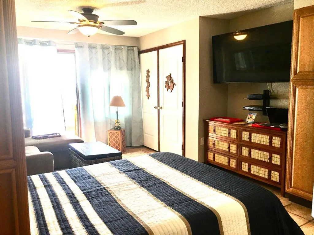 Da Kona West 305