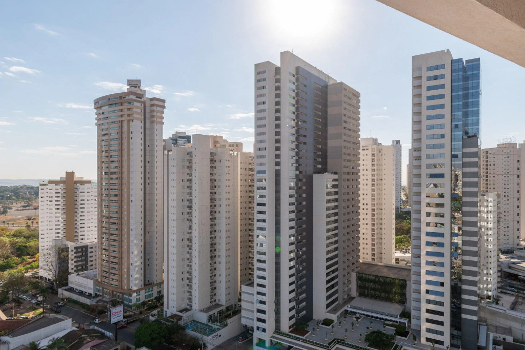 Apto Próximo Ao Shopping Flamboyant   Mb2204b